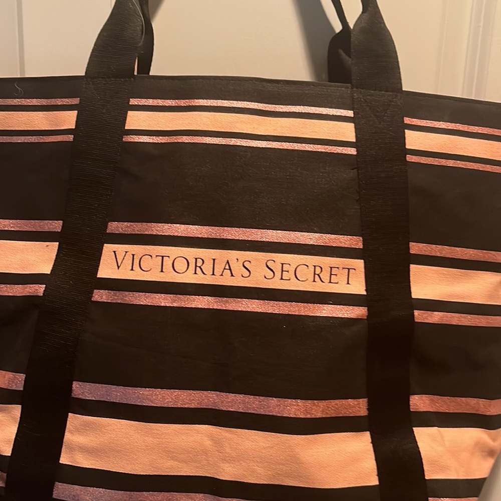 Never used Victoria’s Secret black tote - Picture 5 of 5